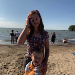 Meet your Posher, Cassidee